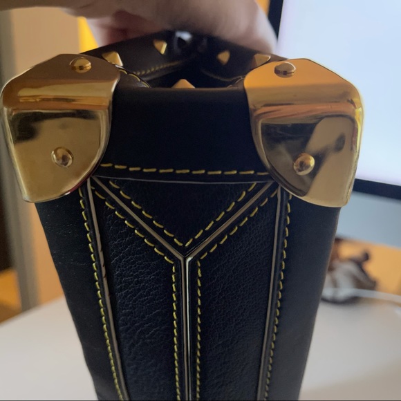 SOLD-Black Suhali Le Talentueux Purse - Picture 6 of 17